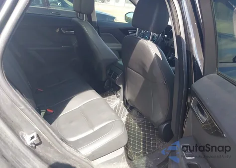 2017 Jaguar F-Pace 35T Premium z USA, uszkodzony, nr VIN SADCJ2BV4HA882069